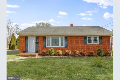 759 E King Street, Strasburg, VA 22657 - Photo 1
