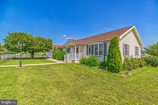 40 Greenhill Ln, Edinburg, VA 22824 - Photo 1