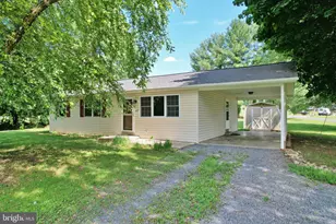 107 Crisman Rd, Edinburg, VA 22824 - Photo 1