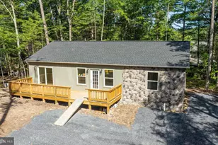 598 Crabapple Rd, Mount Jackson, VA 22842 - Photo 1