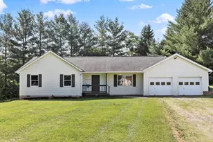 184 Massanutten Dr, Edinburg, VA 22824 - Photo 1