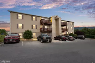 245 Brandy Ct, Strasburg, VA 22657 - Photo 1