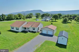 39 Summers Ln, New Market, VA 22844 - Photo 1