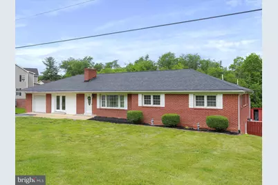 210 Jackson Avenue, New Market, VA 22844 - Photo 1