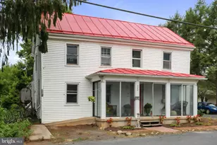 323 N Church St, Woodstock, VA 22664 - Photo 1