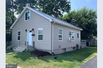 130 E North Street, Woodstock, VA 22664 - Photo 1