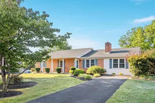 608 Mill Rd, Woodstock, VA 22664 - Photo 1