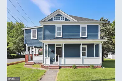 588 E King Street, Strasburg, VA 22657 - Photo 1