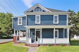 588 E King St, Strasburg, VA 22657 - Photo 1