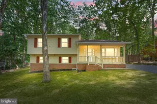 447 Laurel Ave, Fredericksburg, VA 22408 - Photo 1