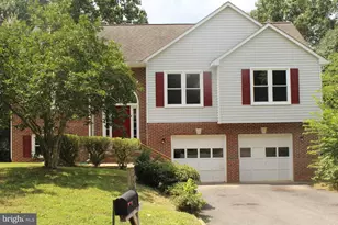 5908 Danielle Dr, Fredericksburg, VA 22407 - Photo 1