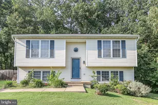 7303 Sunset Ridge Ct, Fredericksburg, VA 22407 - Photo 1