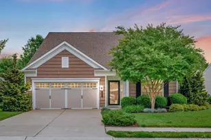 43 Battery Point Dr, Fredericksburg, VA 22406 - Photo 1