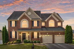 105 Coachman Cir, Stafford, VA 22554 - Photo 1