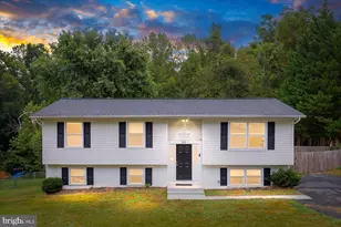 225 Oak Grove Ln, Stafford, VA 22556 - Photo 1