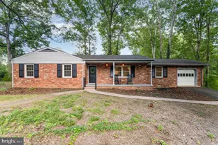 112 Jay Rd, Fredericksburg, VA 22405 - Photo 1