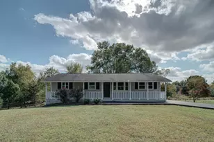 343 Dunbar Dr, Stafford, VA 22556 - Photo 1