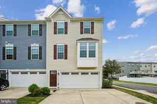 100 Crest Ct, Stafford, VA 22554 - Photo 1