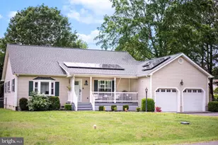 124 Potomac Ct, Colonial Beach, VA 22443 - Photo 1