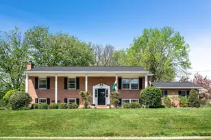 303 Walker St, Winchester, VA 22601 - Photo 1