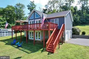 344 King David Dr, Linden, VA 22642 - Photo 1