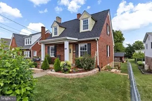 414 E 6th St, Front Royal, VA 22630 - Photo 1