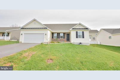 86 Constellation Road - Photo 1