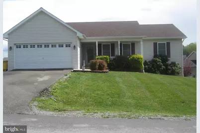 162 Spyglass Drive, Martinsburg, WV 25403 - Photo 1