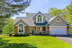 11 Spearpoint Ln, Hedgesville, WV 25427 - Photo 1