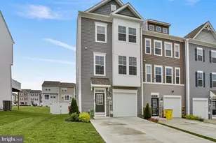 125 Mossdale Blvd, Falling Waters, WV 25419 - Photo 1