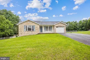 39 Tranquility Ave, Martinsburg, WV 25405 - Photo 1