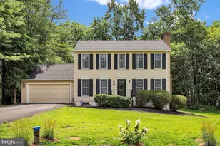 187 Ora Lee Ct, Martinsburg, WV 25404 - Photo 1