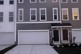 96 Stafford Pl, Falling Waters, WV 25419 - Photo 1