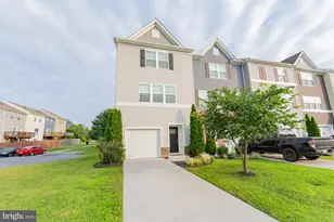 173 Magellan Dr, Martinsburg, WV 25404 - Photo 1