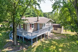 62 Mighty Oak Ln, Hedgesville, WV 25427 - Photo 1