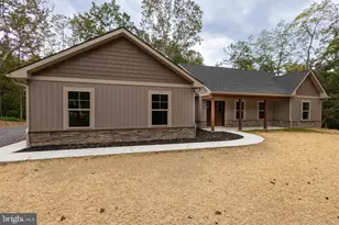 89 Dark Hollow Ct, Gerrardstown, WV 25420 - Photo 1
