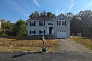 587 Universe Dr, Martinsburg, WV 25404 - Photo 1
