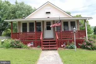 119 Pine St, Petersburg, WV 26847 - Photo 1