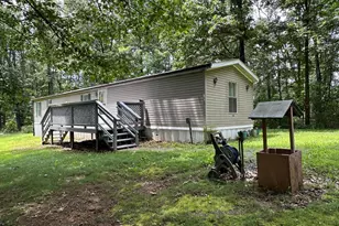 110 Winslow Dr, Augusta, WV 26704 - Photo 1