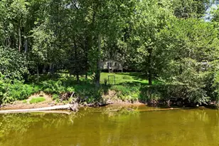 500 Cricket Dr, Paw Paw, WV 25434 - Photo 1