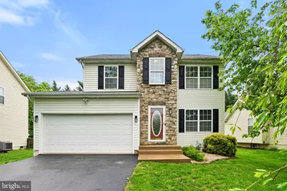 431 E Beltline Avenue, Ranson, WV 25438 - Photo 1