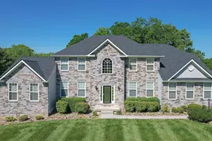 194 Ryans Glen Dr, Charles Town, WV 25414 - Photo 1