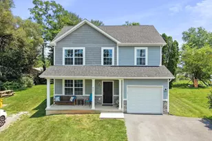 852 Jefferson Ave, Charles Town, WV 25414 - Photo 1