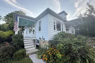 622 S Church St, Charles Town, WV 25414 - Photo 1