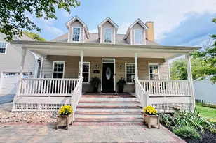 458 Thoroughbred Dr, Charles Town, WV 25414 - Photo 1