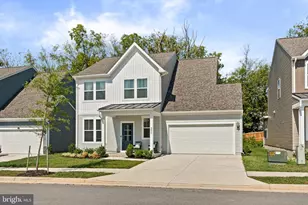 233 National St, Ranson, WV 25438 - Photo 1