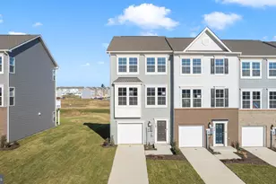 569 Seeback Dr, Charles Town, WV 25414 - Photo 1