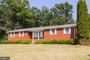598 Knobley Rd, Ridgeley, WV 26753 - Photo 1