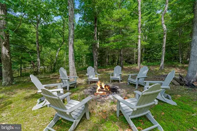 371 Oak Hill Road, Berkeley Springs, WV 25411 - Photo 1