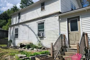 320 Biser St, Berkeley Springs, WV 25411 - Photo 1